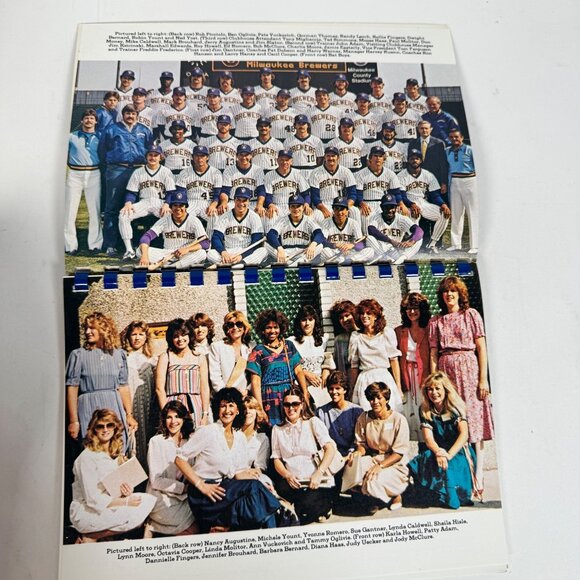 1983 Milwaukee Brewers Wives Cookbook Signed by 11 Vtg MLB Recipes What's Cookin - Picture 5 of 13